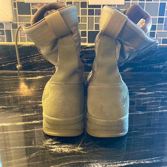 Danner Tanicus 8” Sage Green Hot Boot. Model Number:55314, Size 12, Width D. - Picture 3 of 8